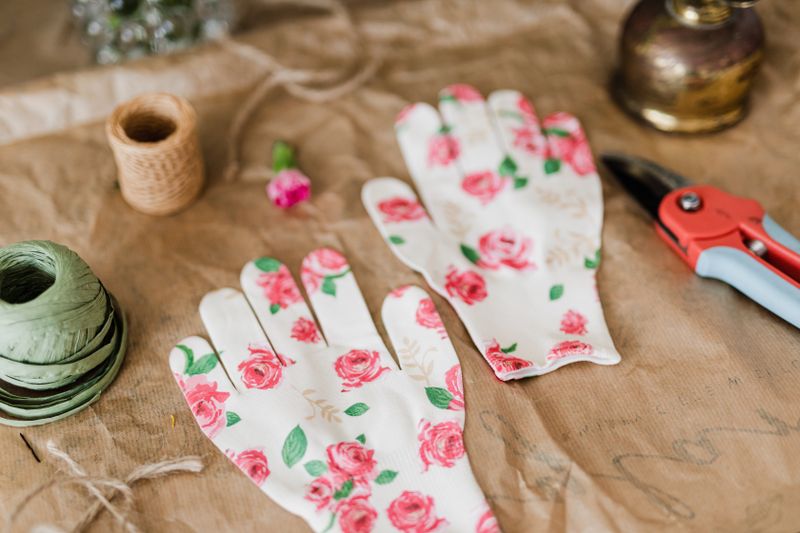 garden gloves